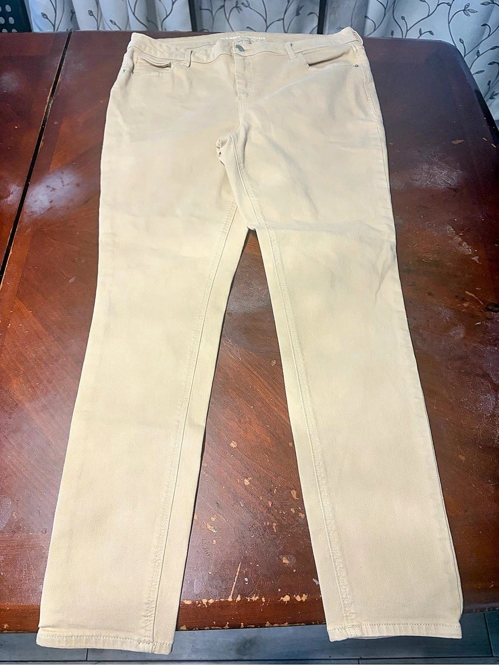 Old Navy Rockstar Mid-Rise Skinny Pants Mid-Rise Skinny Jeans Beige Waist 14